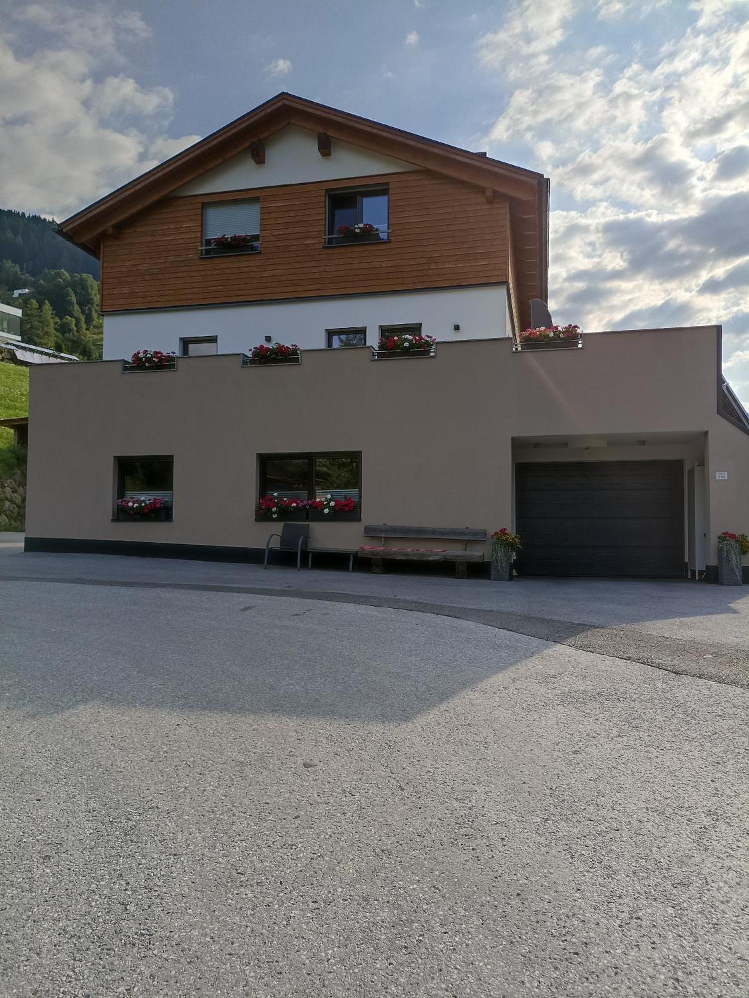Апартаменты Haus In Der Kurve Каппль Экстерьер фото